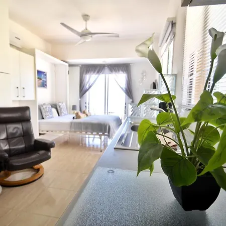 Pmp Adamia Apartment Peyia