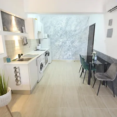 Pmp Adamia Apartamento *