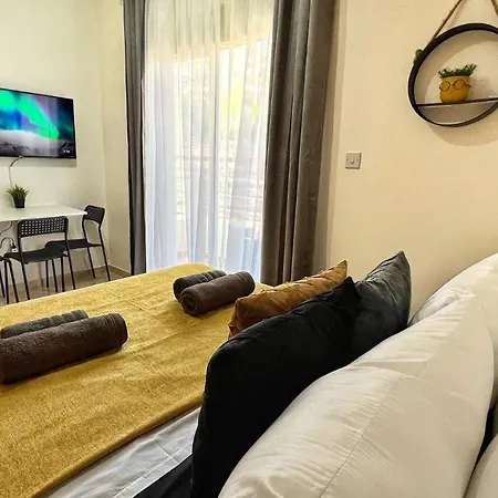 Pmp Adamia Apartment Peyia