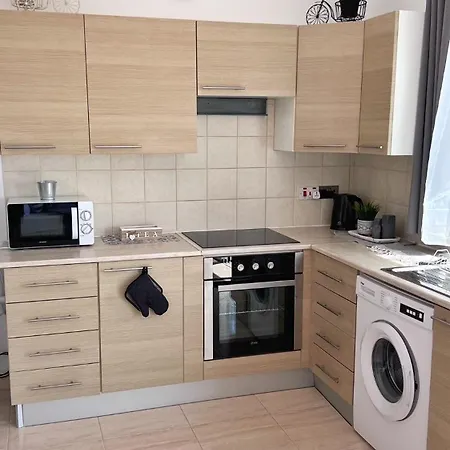 Apartamento Pmp Adamia *