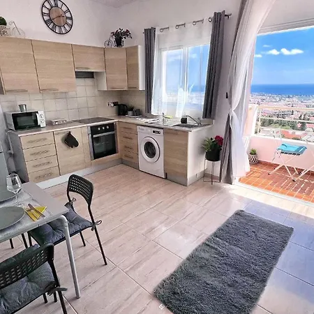 Pmp Adamia Apartment *