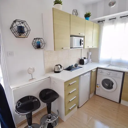 Pmp Adamia Apartment *