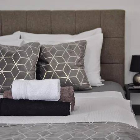 Pmp Adamia Apartment
