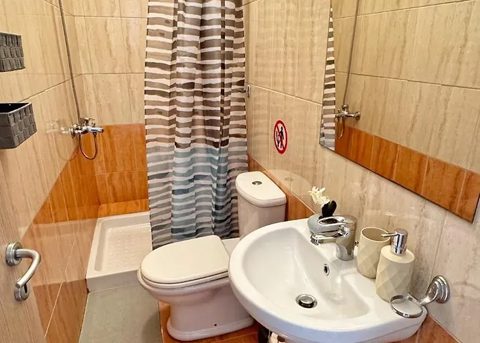 Pmp Adamia Apartmán *