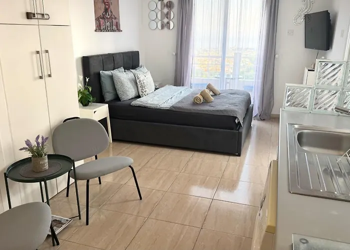 Appartement Pmp Adamia *